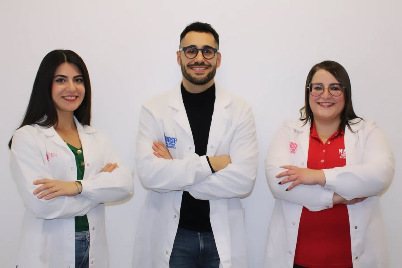 Tre professionisti del team Nurse H24 in ambulatorio